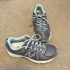NWOT New Balance Sneakers